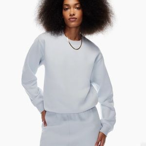 Aritzia TNA Cozy Fleece Perfect Crewneck Sweatshirt